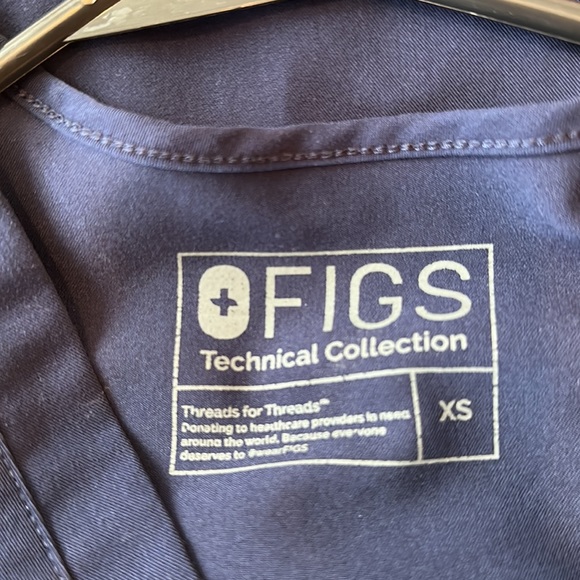 Figs Catarina Scrub Top - Picture 5 of 5